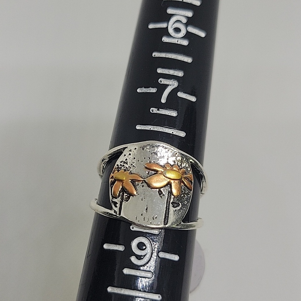 Flower Ring Silver & Gold Tone 4 Sizes Available to Choose